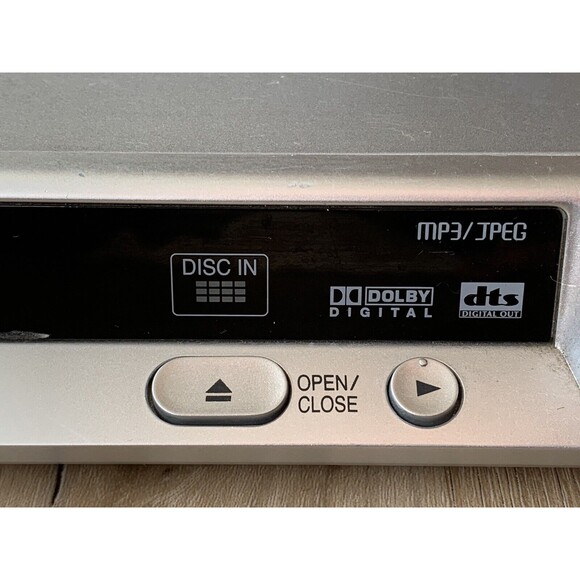 Panasonic DVD-S1 DVD/CD Combo Player Advanced Progressive Scan & Actual Remote - Picture 6 of 11